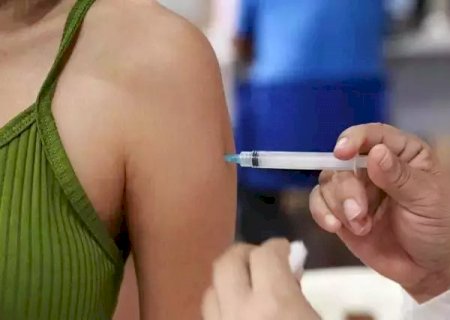 Minist&eacute;rio suspende vacina do Butantan contra dengue ap&oacute;s rea&ccedil;&otilde;es graves